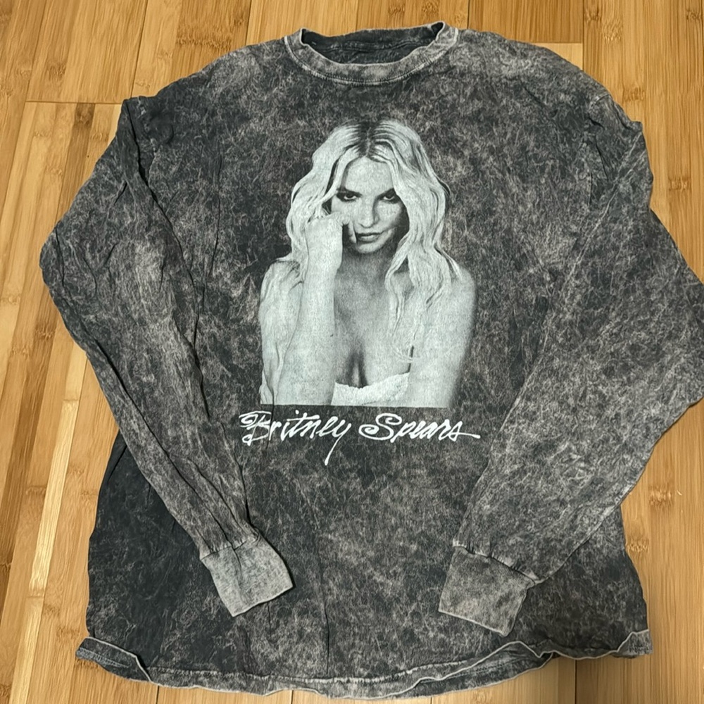 Urban Outfitters Britney Spear Graphic Long Sleeve tshirt
